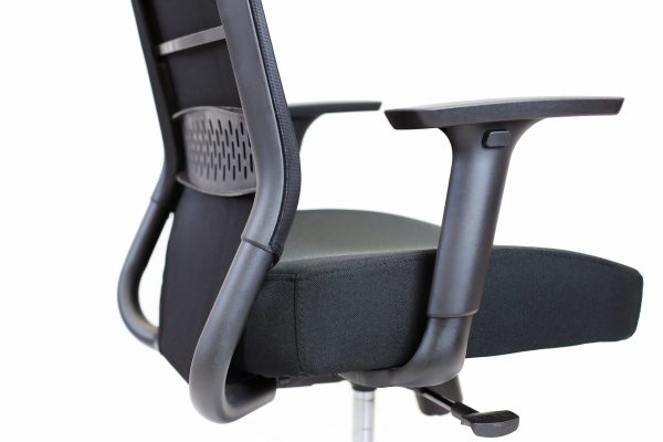 GOPZ-W13MBK ONYX Series Mesh Chair – Medium Back - Image 3